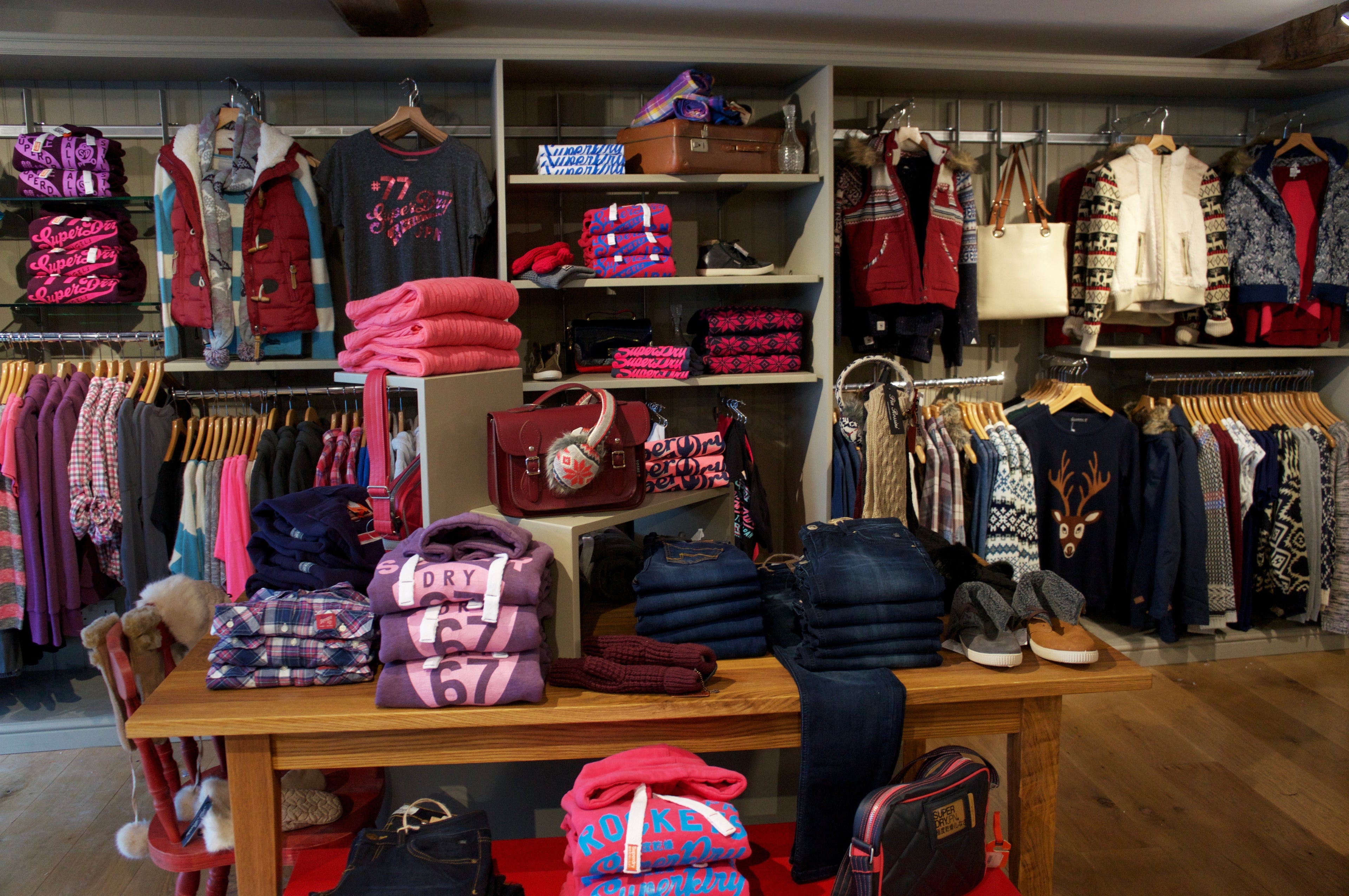 Javelin, sudbury, fashion, customer space, retail interior design, casual fashion displays
