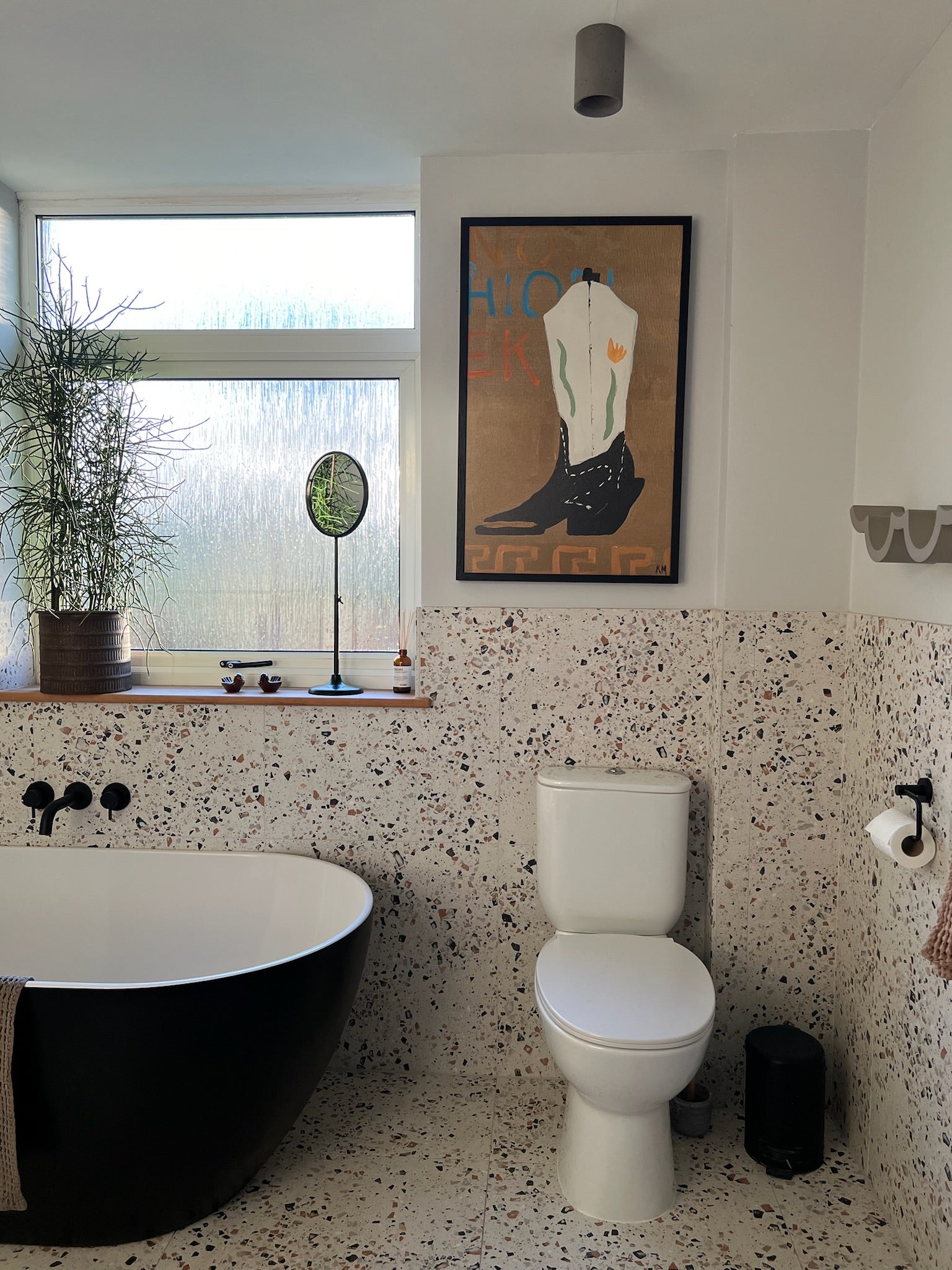 Interior design, terrazzo bathroom, art in bathroom