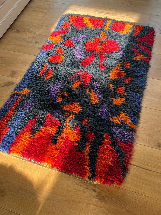Rare Vintage Swedish Rya Matta - Rya Rug, Abstract, Wool.