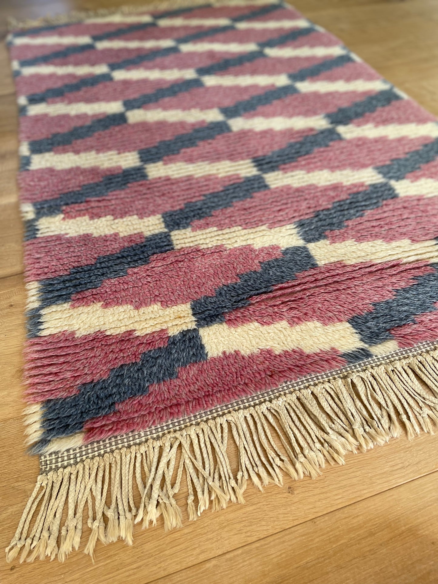 Scandinavian Vintage ‘Rya Matta’ / Rya Rug, Shaggy Rug