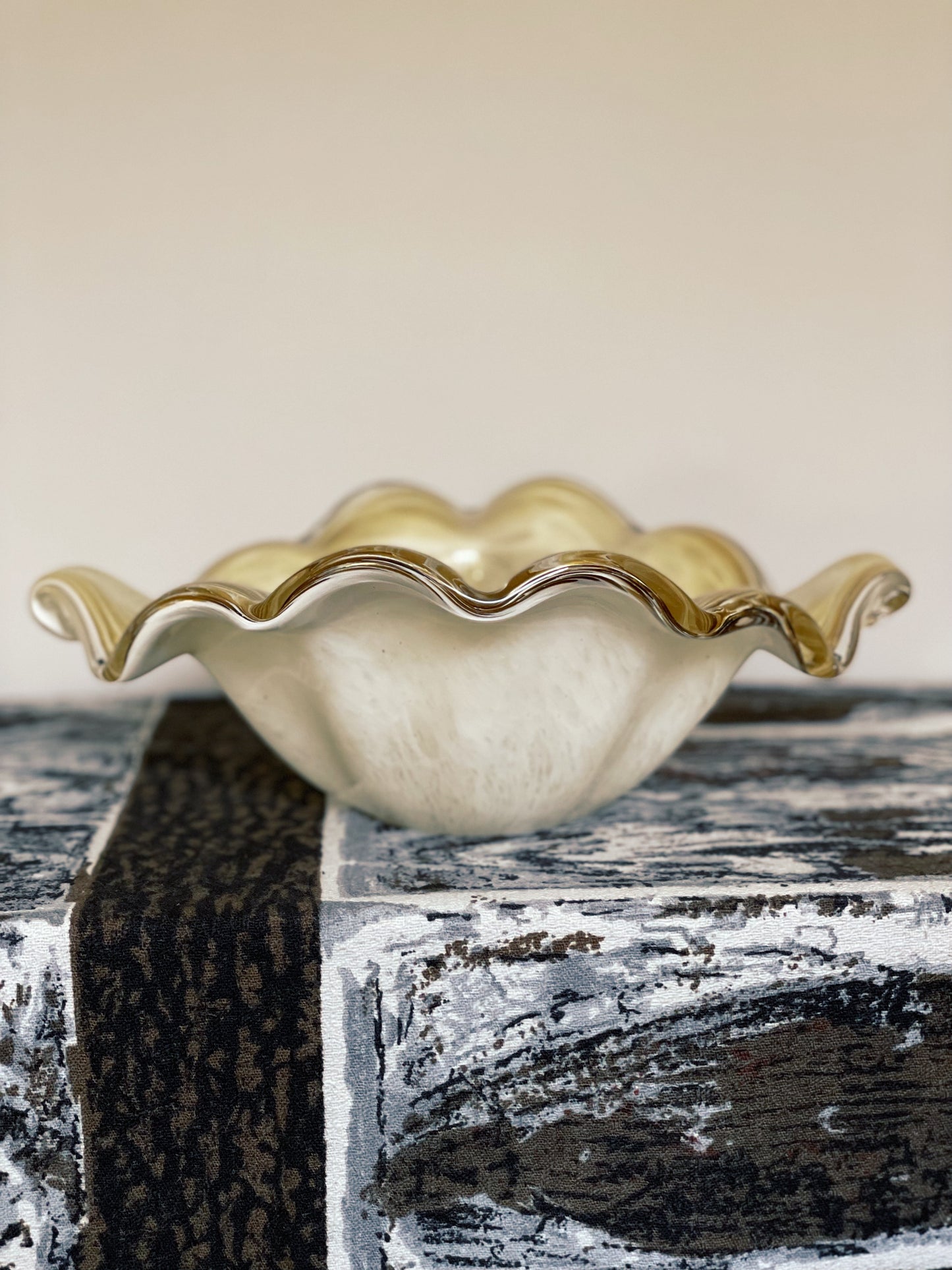 Clam-Shell Glass Bowl, 1970s Italian