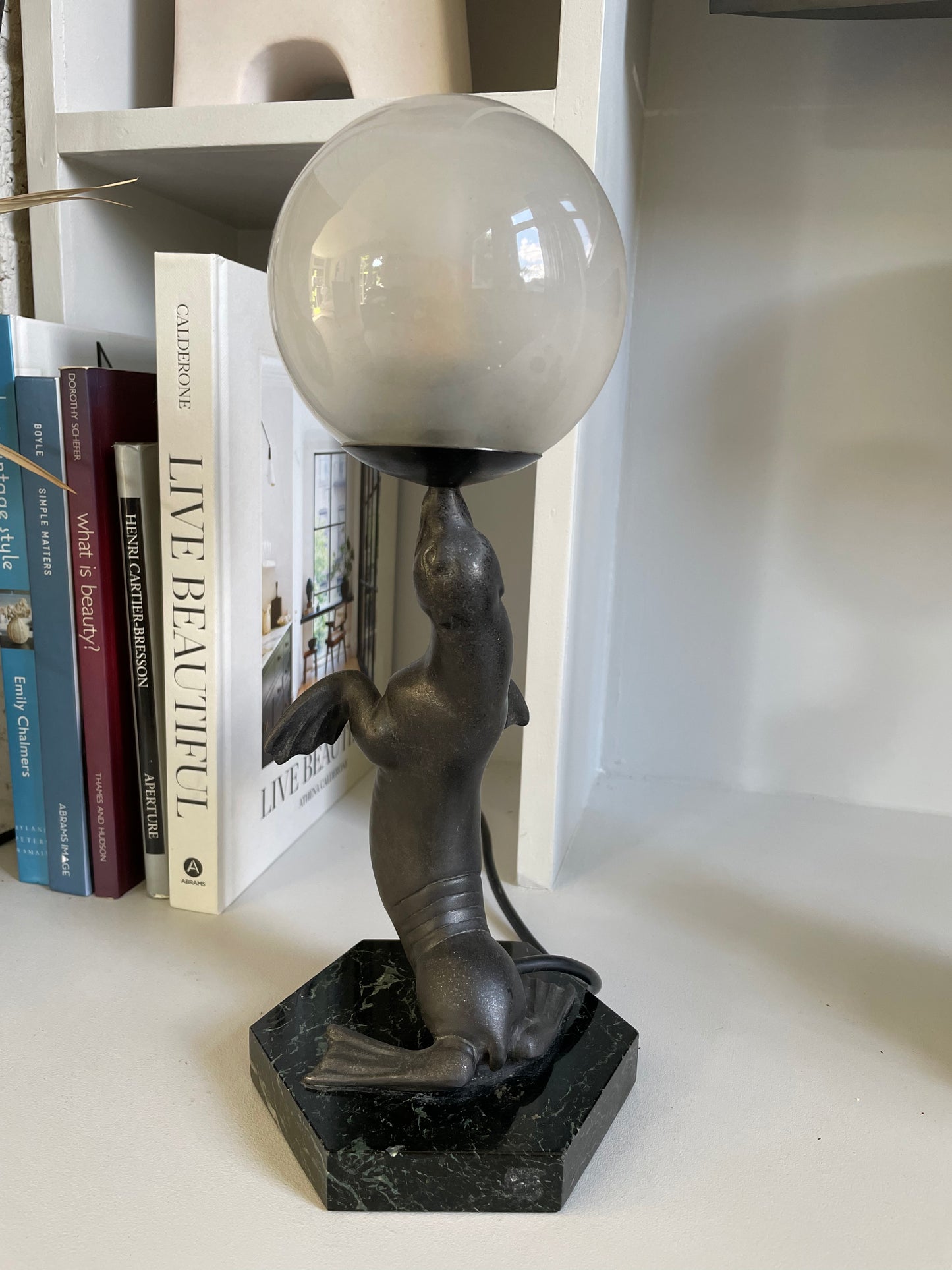 Art Deco Seal Lamp